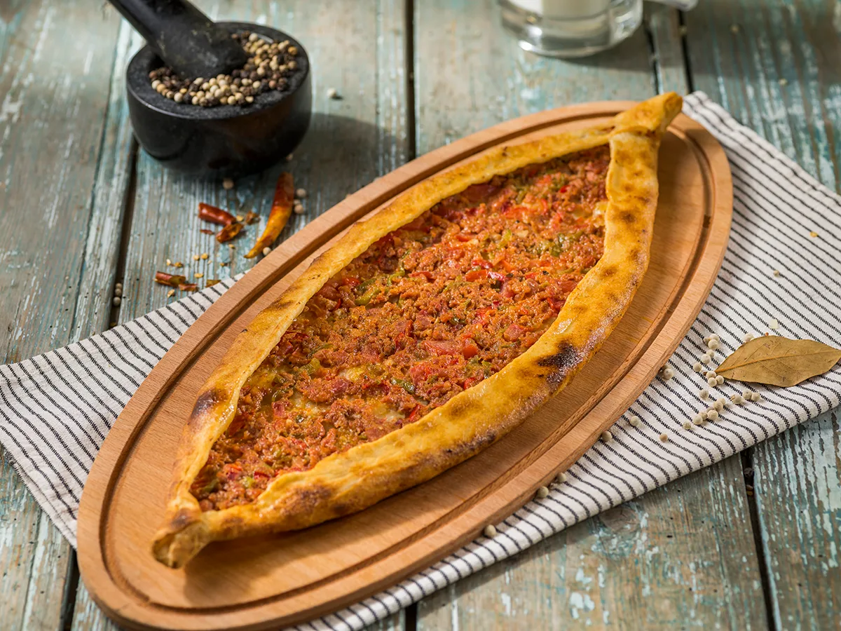 KIYMALI PİDE 1,5 POR.